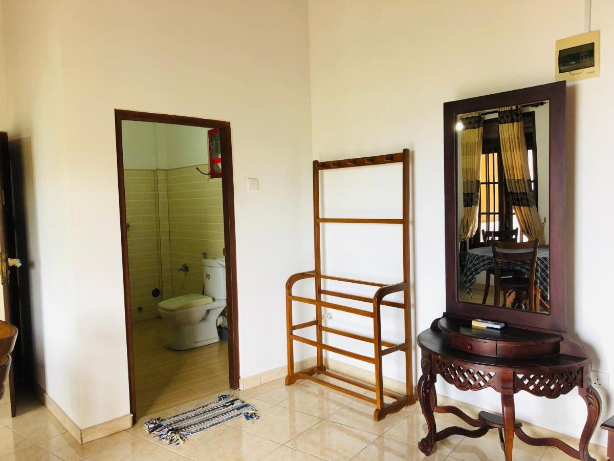 Blue Sea View Bed and Breakfast Unawatuna Buitenkant foto