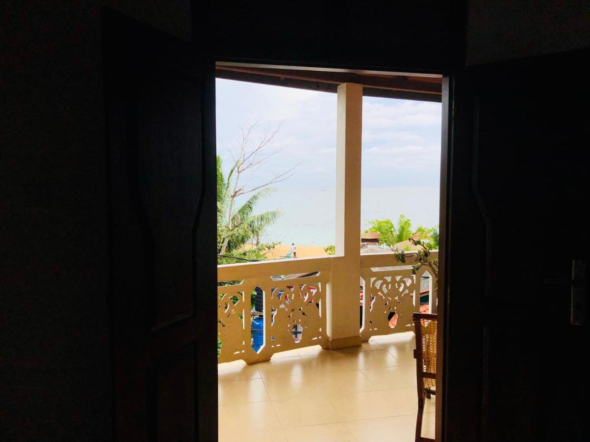 Blue Sea View Bed and Breakfast Unawatuna Buitenkant foto
